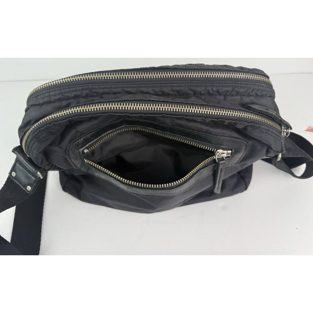 EigenPost Crossbody Travel Purse Bag Black Lightweight Pockets Adjustable Strap - Picture 9 of 13